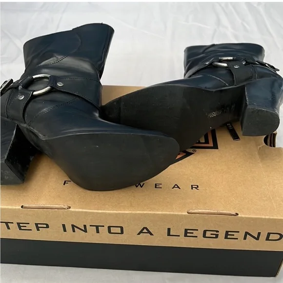Harley Davidson Women's Boots - Picture 5 of 9